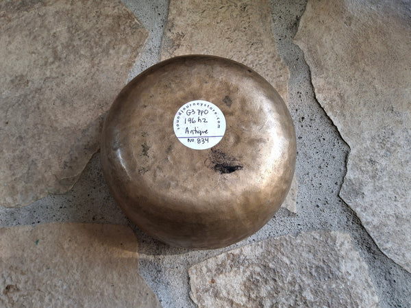Bowl 834: 6.25" Antique Himalayan Singing Bowl 196 HZ G3