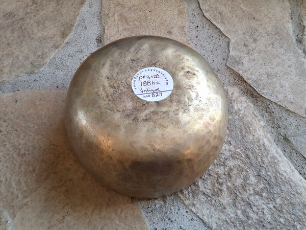 Bowl 827: 6.75" Antique Himalayan Singing Bowl 188 HZ F#3+28