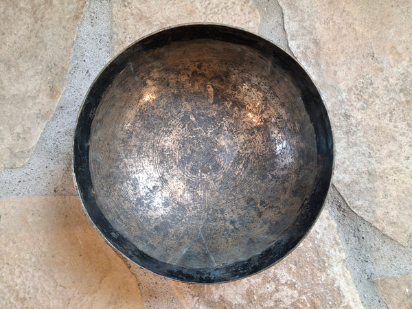 Bowl 803: 7.25" Antique Himalayan Singing Bowl 135 HZ C#3-45