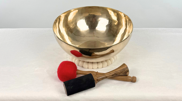 Bowl 1102: 10.5" Premium Concert Singing Bowl 91 Hz F#2 -28